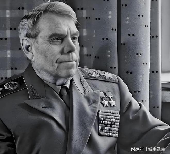 降斯大林却下令继续进攻瓦力棋牌日本已宣布投(图1)